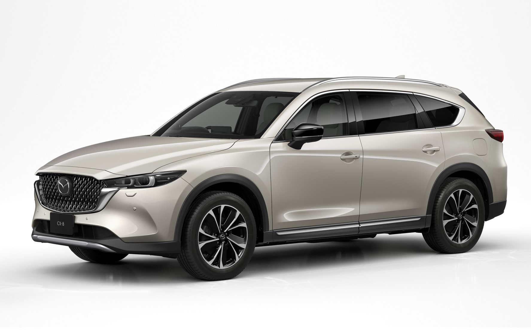 マツダの3列シートクロスオーバーSUV「CX-8」