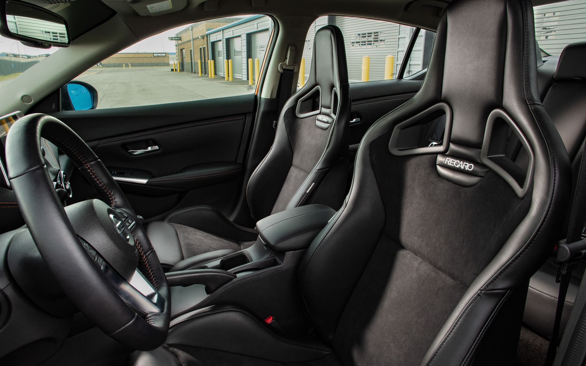 レカロのスポーツシート「Sportster CS」