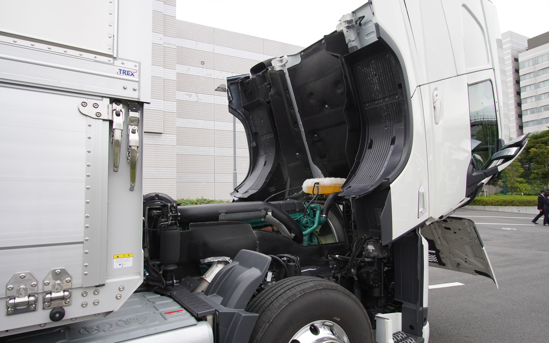 キャブを上げたところ