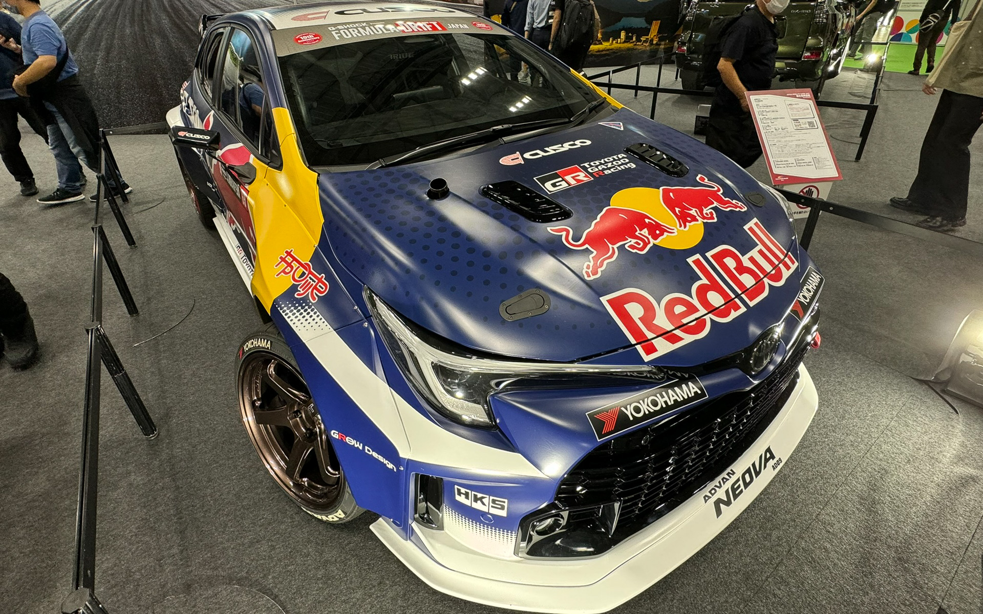 FDJで走行したGRカローラも展示されている