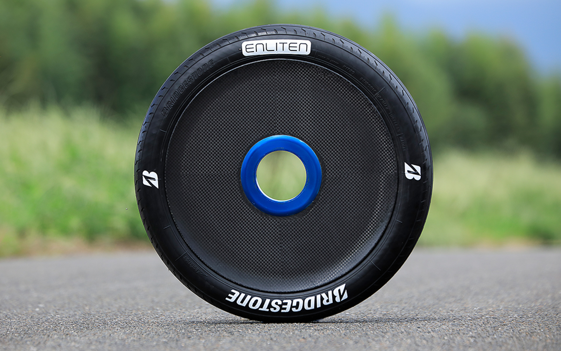 エンライトン技術搭載タイヤ