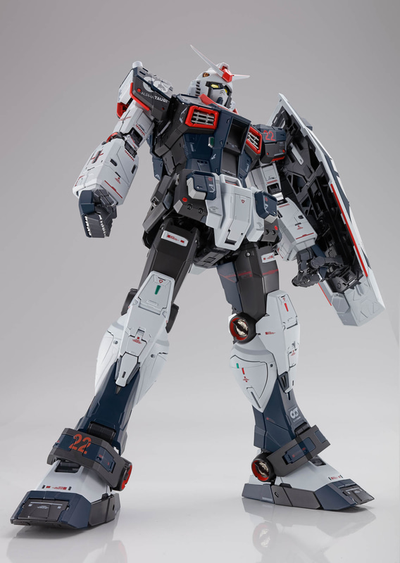 F1ラスベガスGPでガンダムとスクーデリア・アルファタウリが