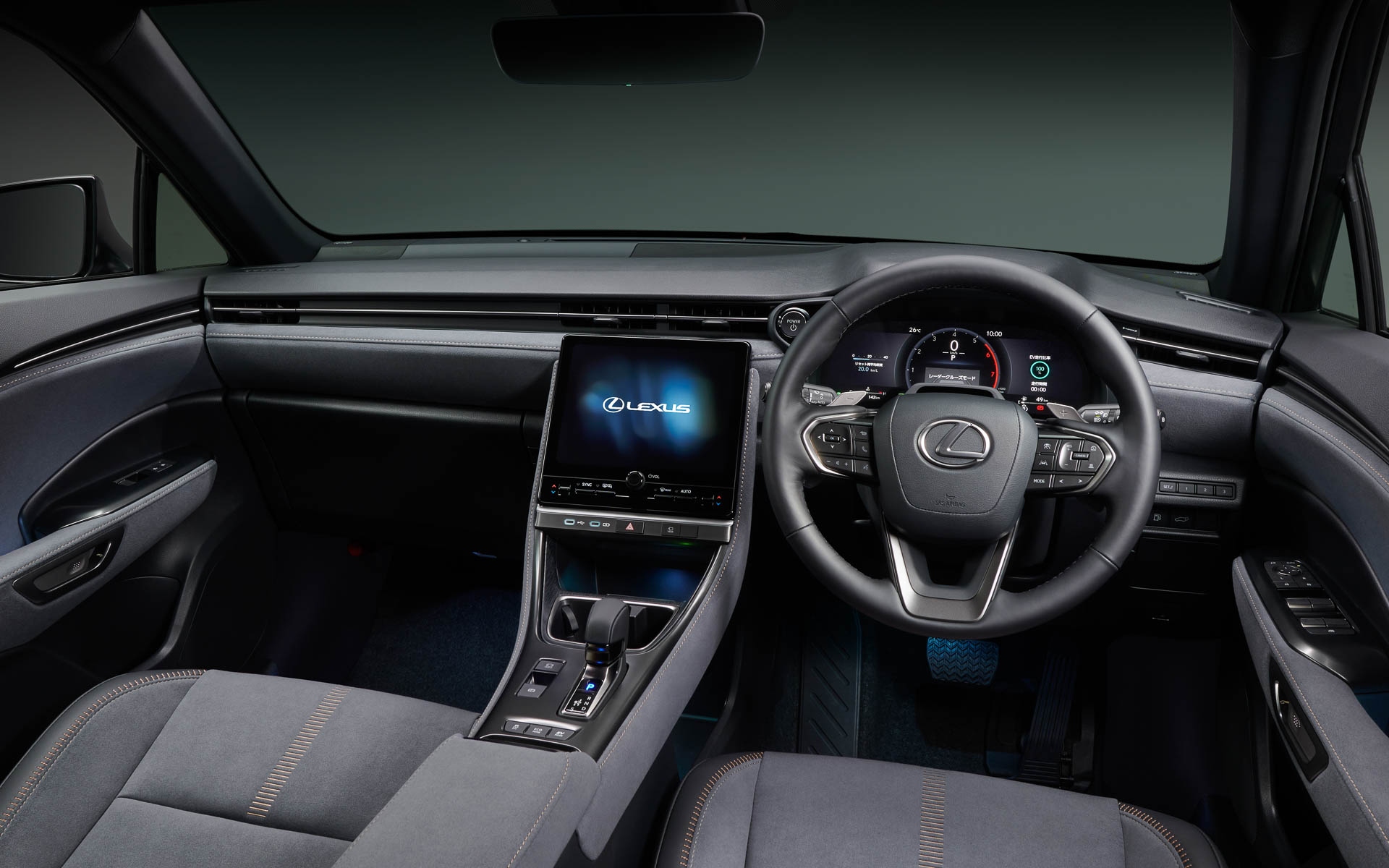 新型LBXのインパネ