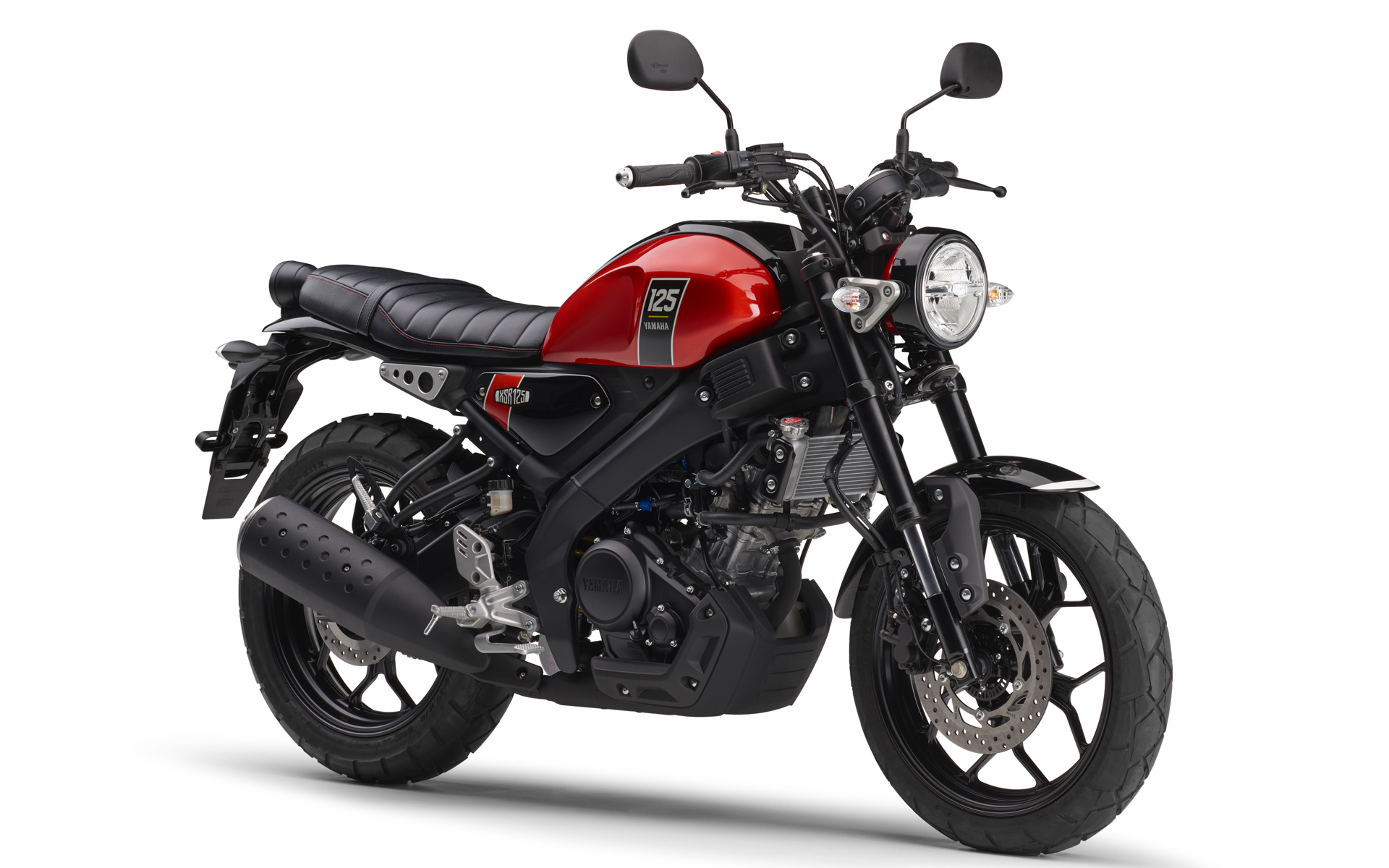 「XSR125 ABS」オレンジ