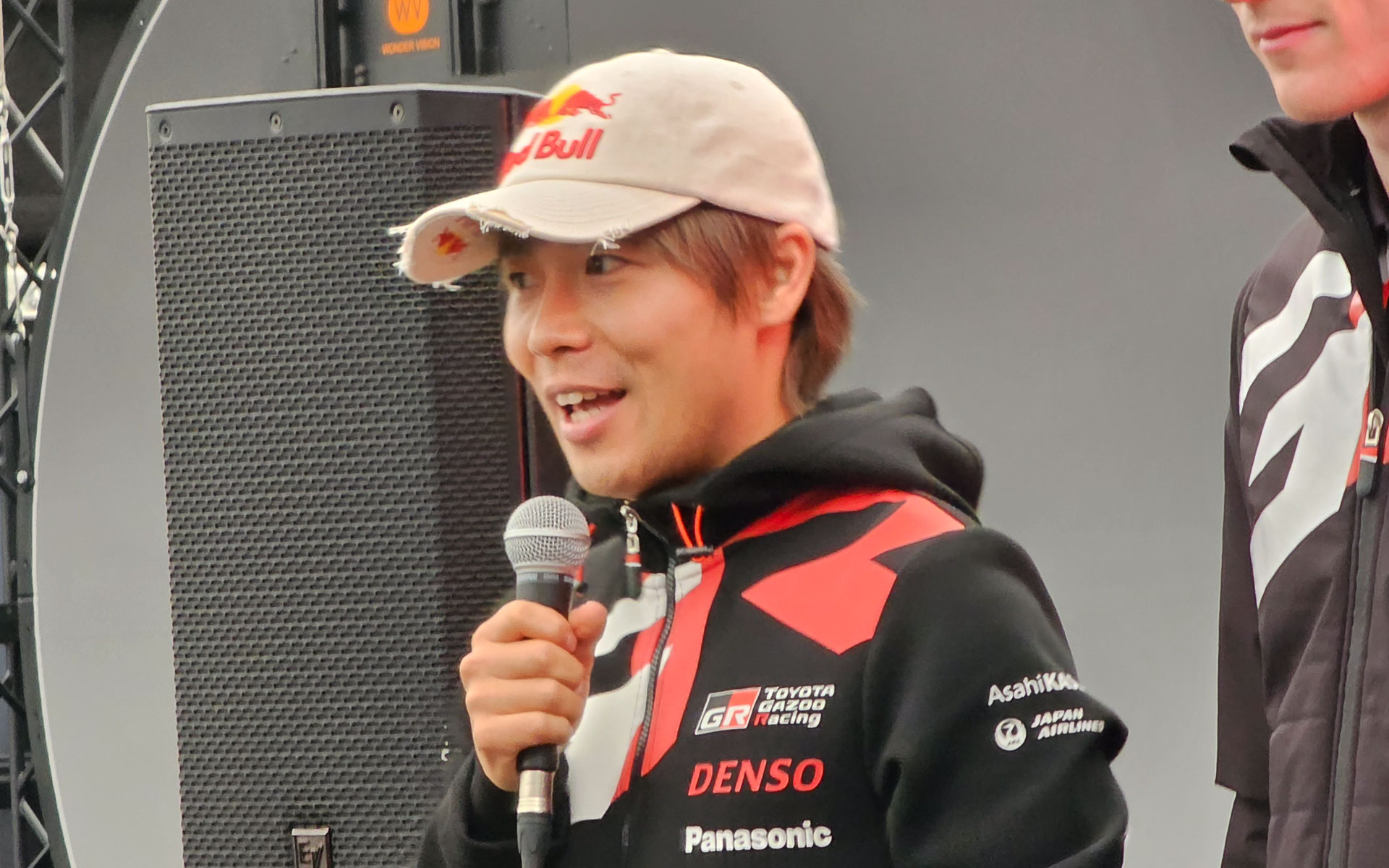 ラリージャパンでの優勝を目指すWRCドライバーの勝田貴元選手