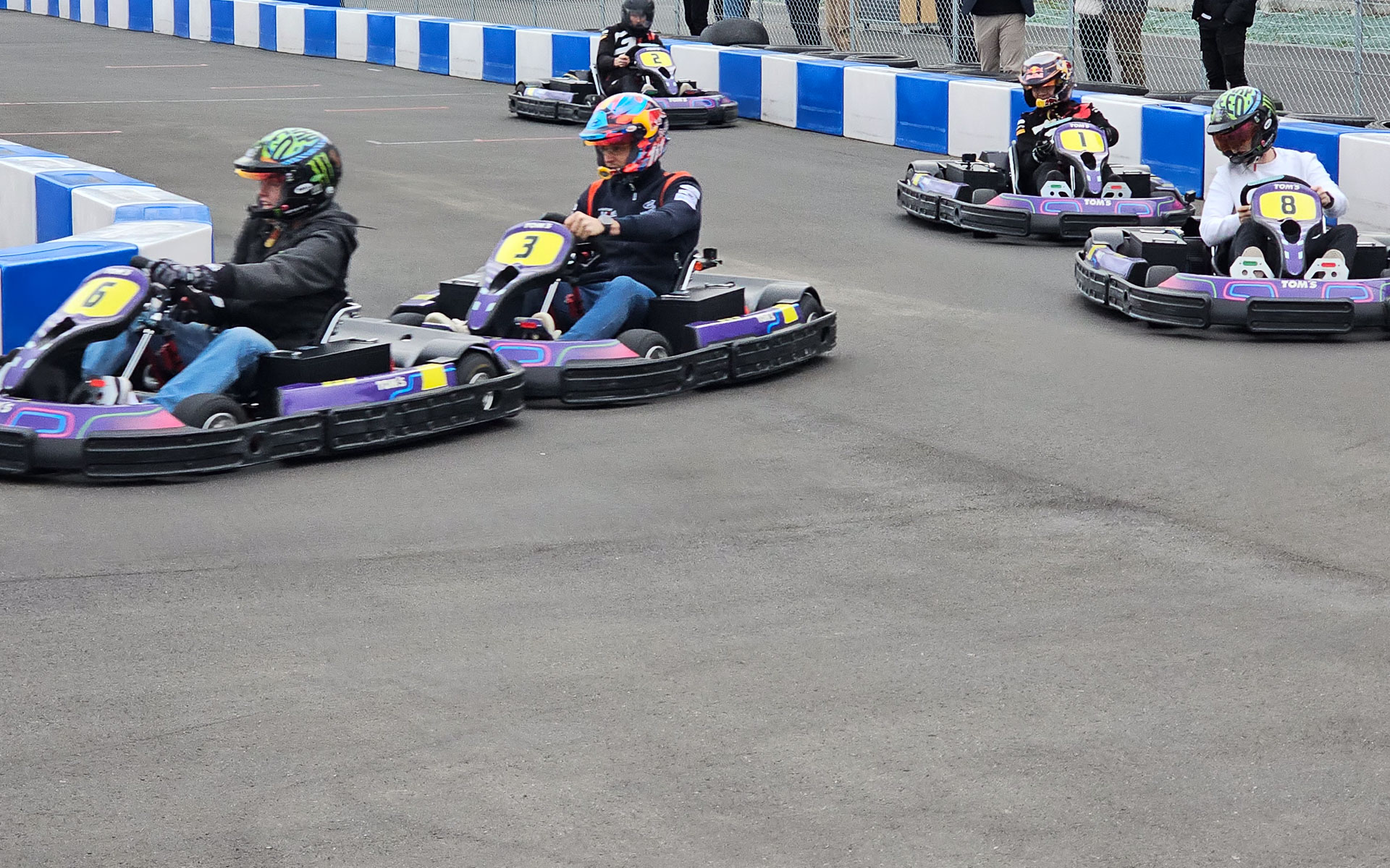 ヌービル選手、1度は順位を落としたものの、最終的にはトップに返り咲いた