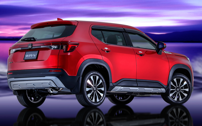 ホンダアクセス、新型コンパクトSUV「WR-V」用純正アクセサリー先行