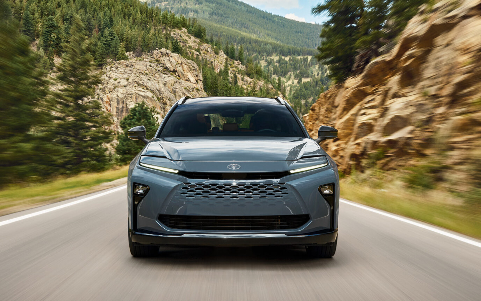 米国で2024年夏に発売される「CROWN SIGNIA」