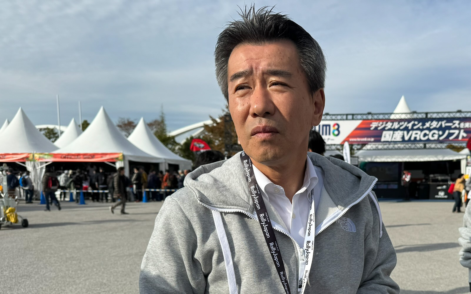 コネクテッドで「少しでもお役に立ちたい」と、荒井氏。実はラリチャレに参戦するほどのラリー好き