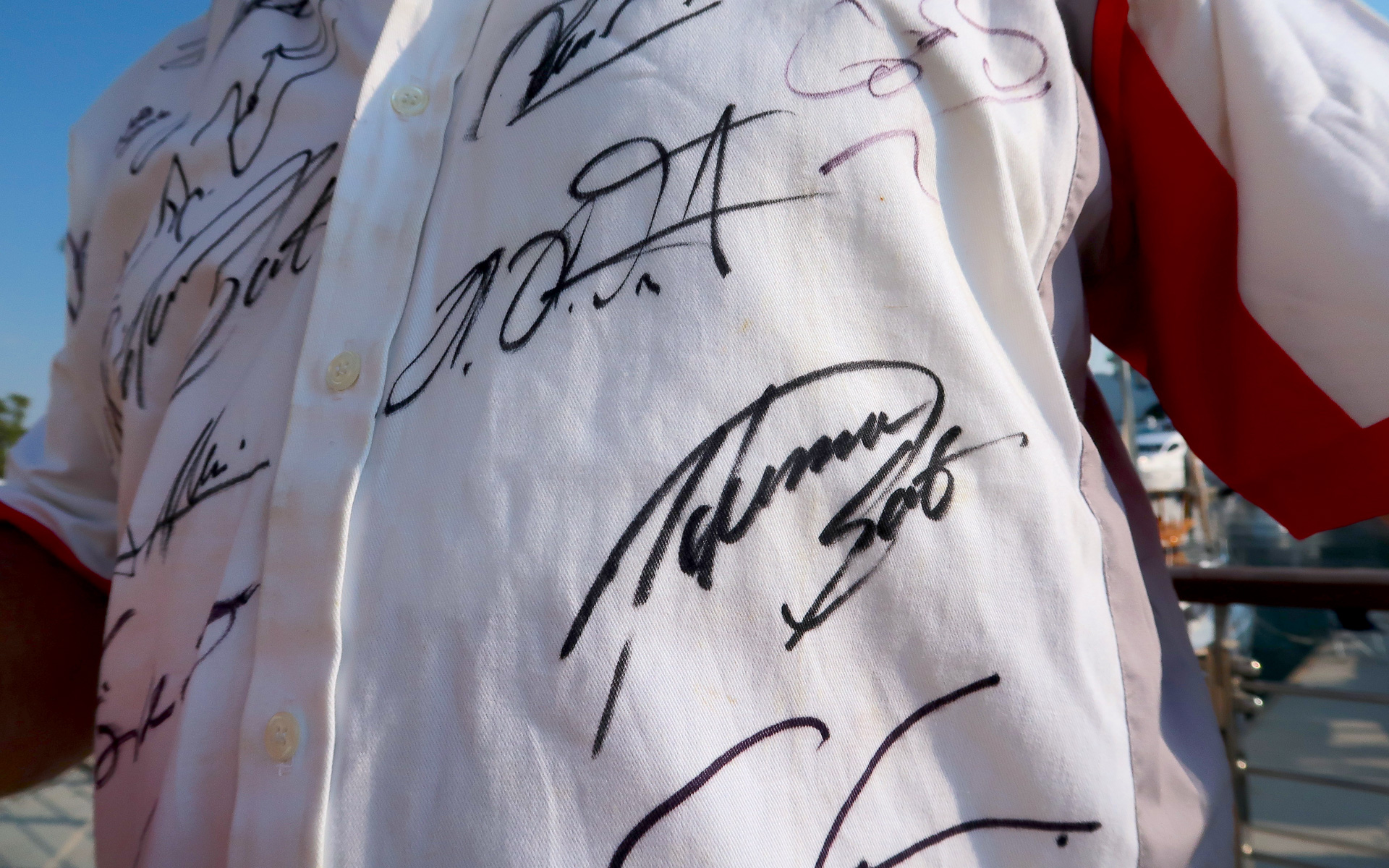 佐藤琢磨選手のサイン