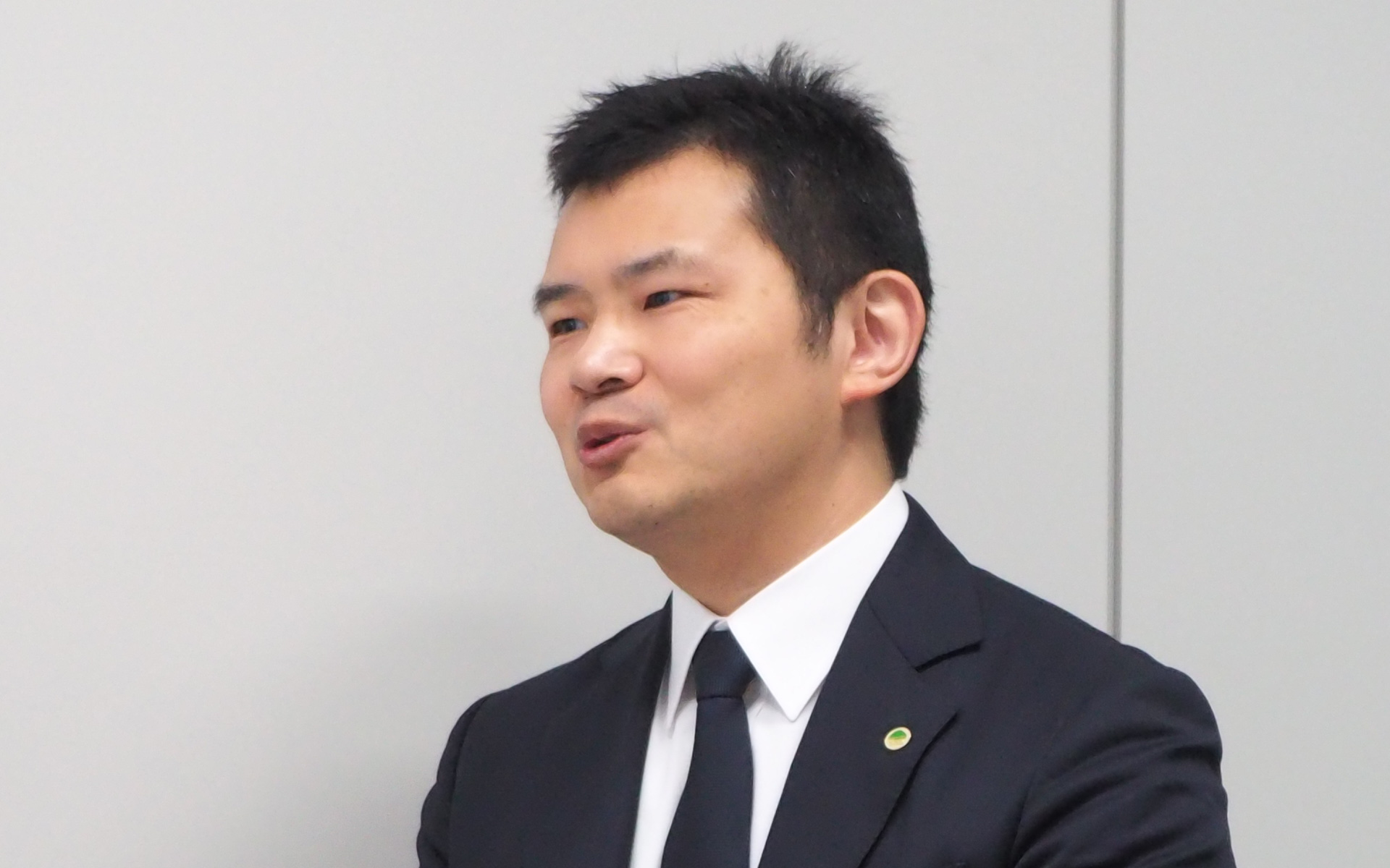 株式会社日立製作所 研究開発グループ コネクティブオートメーションイノベーションセンタ 自立制御研究部 主任研究員 吉村健太郎氏（情報科学博士）