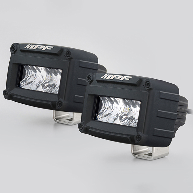 600Sシリーズ 2インチシングルドライビングランプは別売り。価格2万7500円