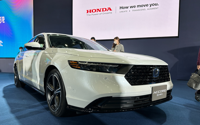 ホンダ、新型「アコード」や「オデッセイ」を名古屋モビリティショーで