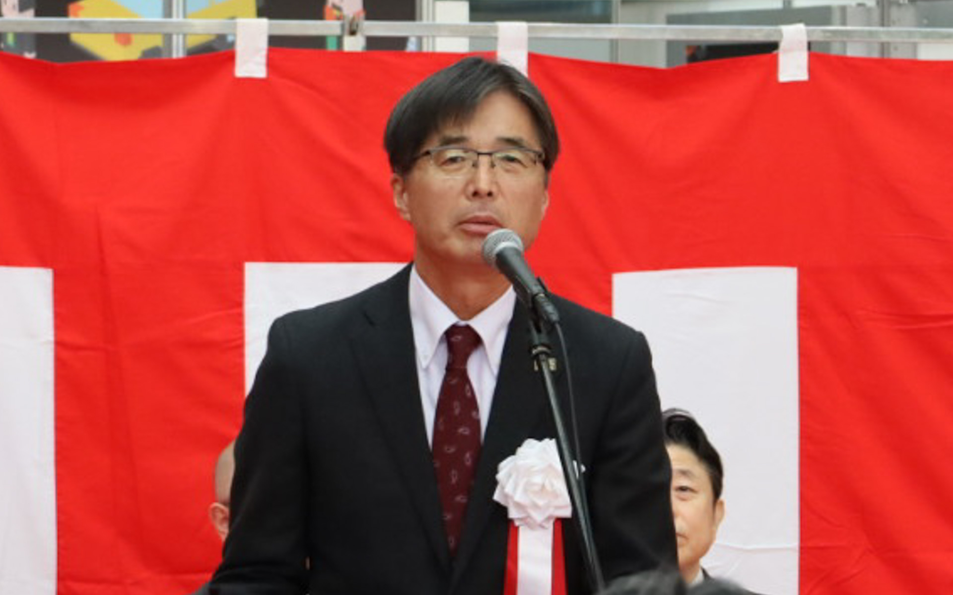 中部経済新聞社 代表取締役社長の恒成秀洋氏