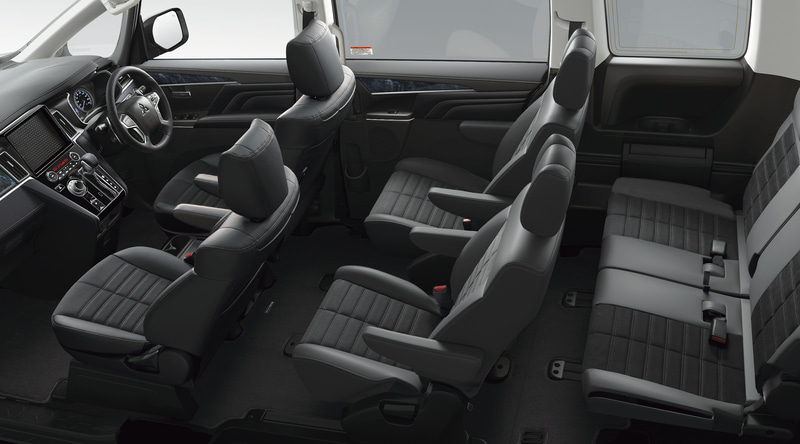 三菱自動車、「デリカD：5」一部改良 特別仕様車「シャモニー