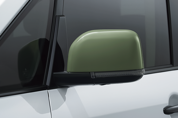 デリカD:5 シャモニー アクセントパネル デリカD:5 シャモニー