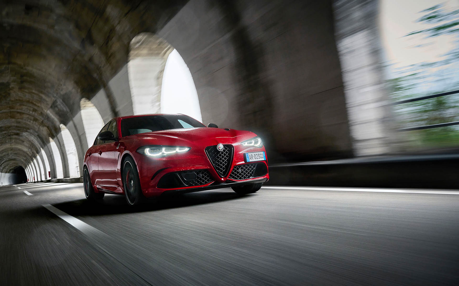 ジュリア クアドリフォリオ