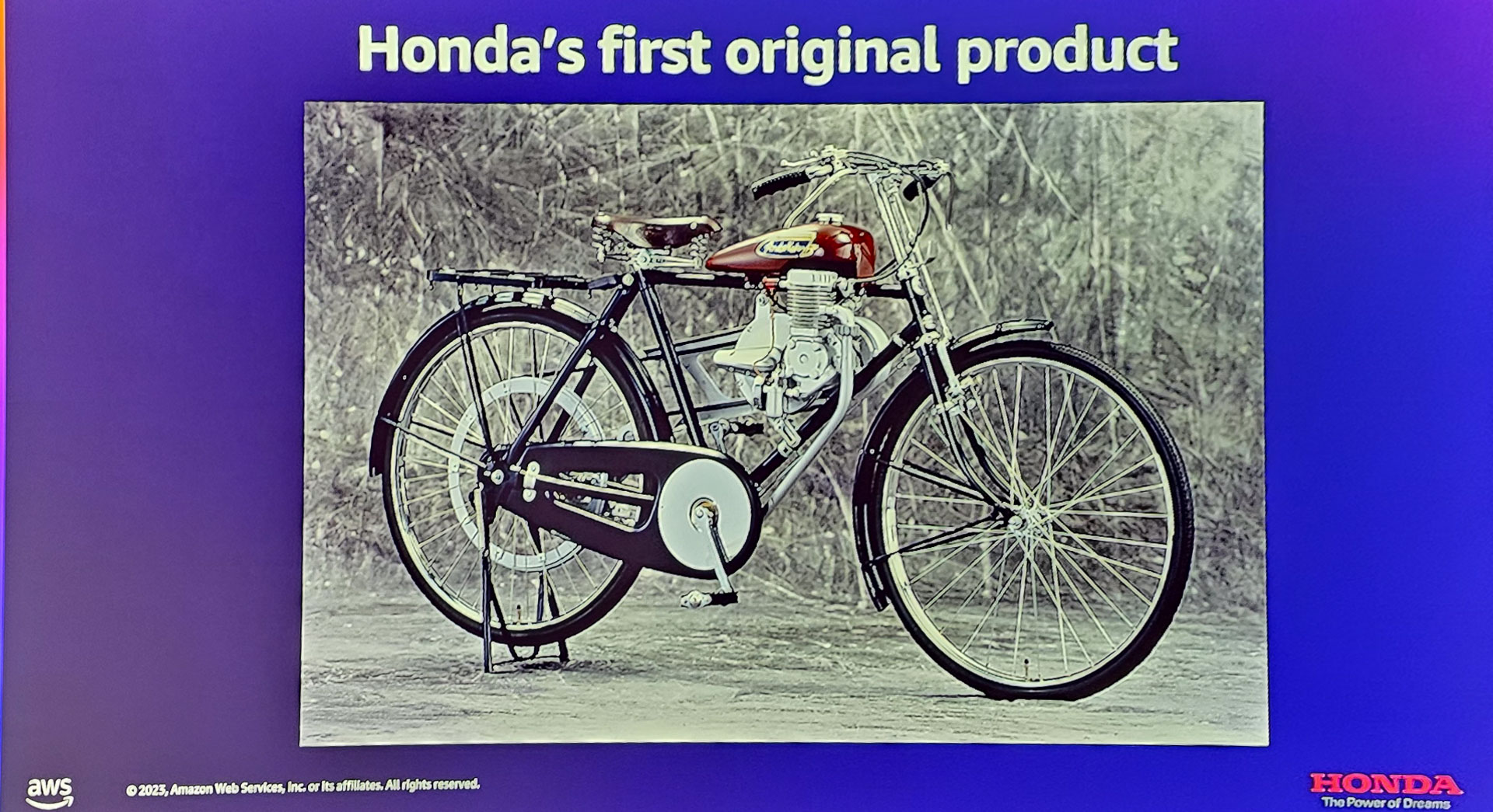 ホンダの原点となるA型エンジンを搭載した自転車