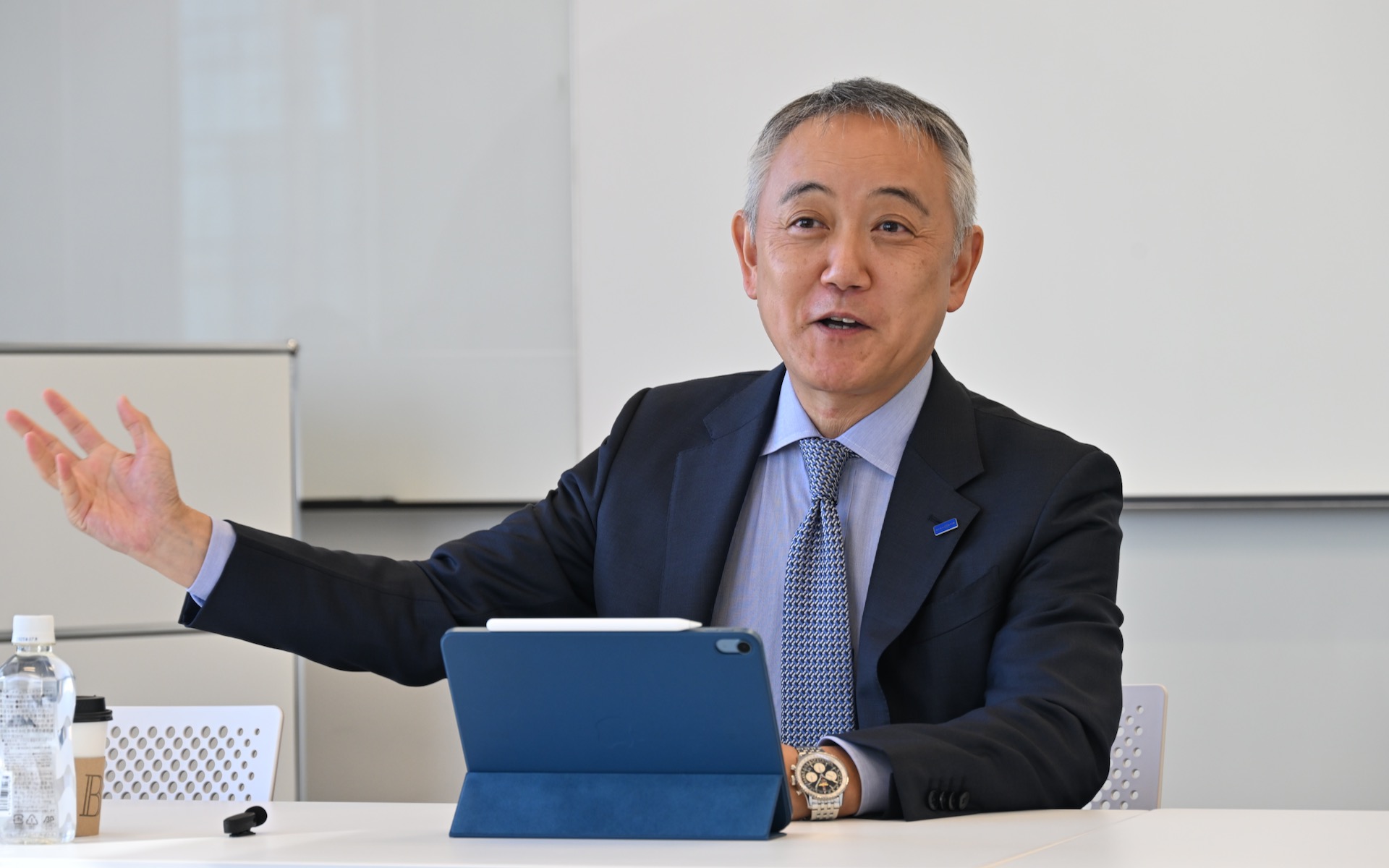 Stellantisジャパンの打越晋社長が記者会見を行なった