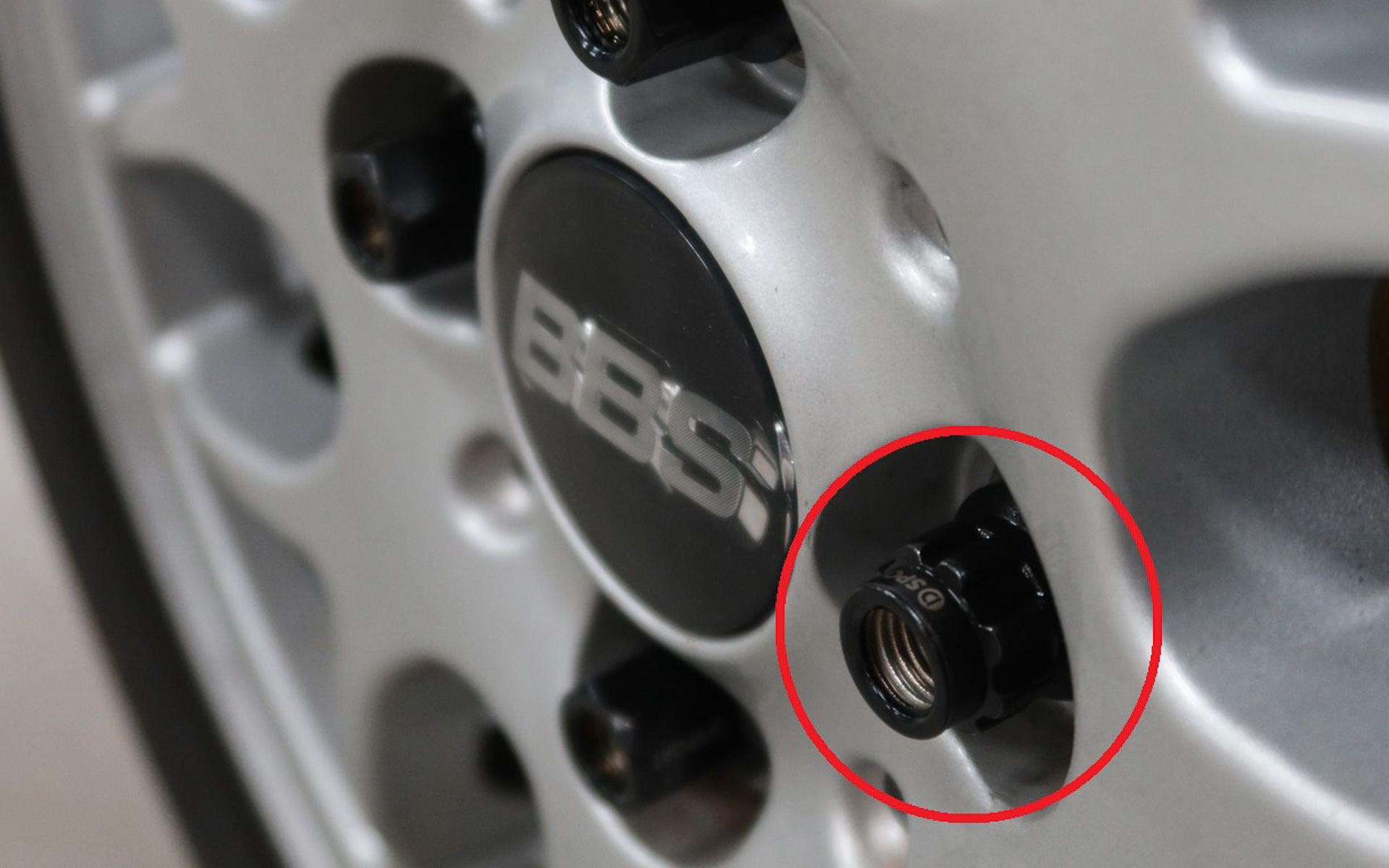 コンペティションロックナット装着イメージ