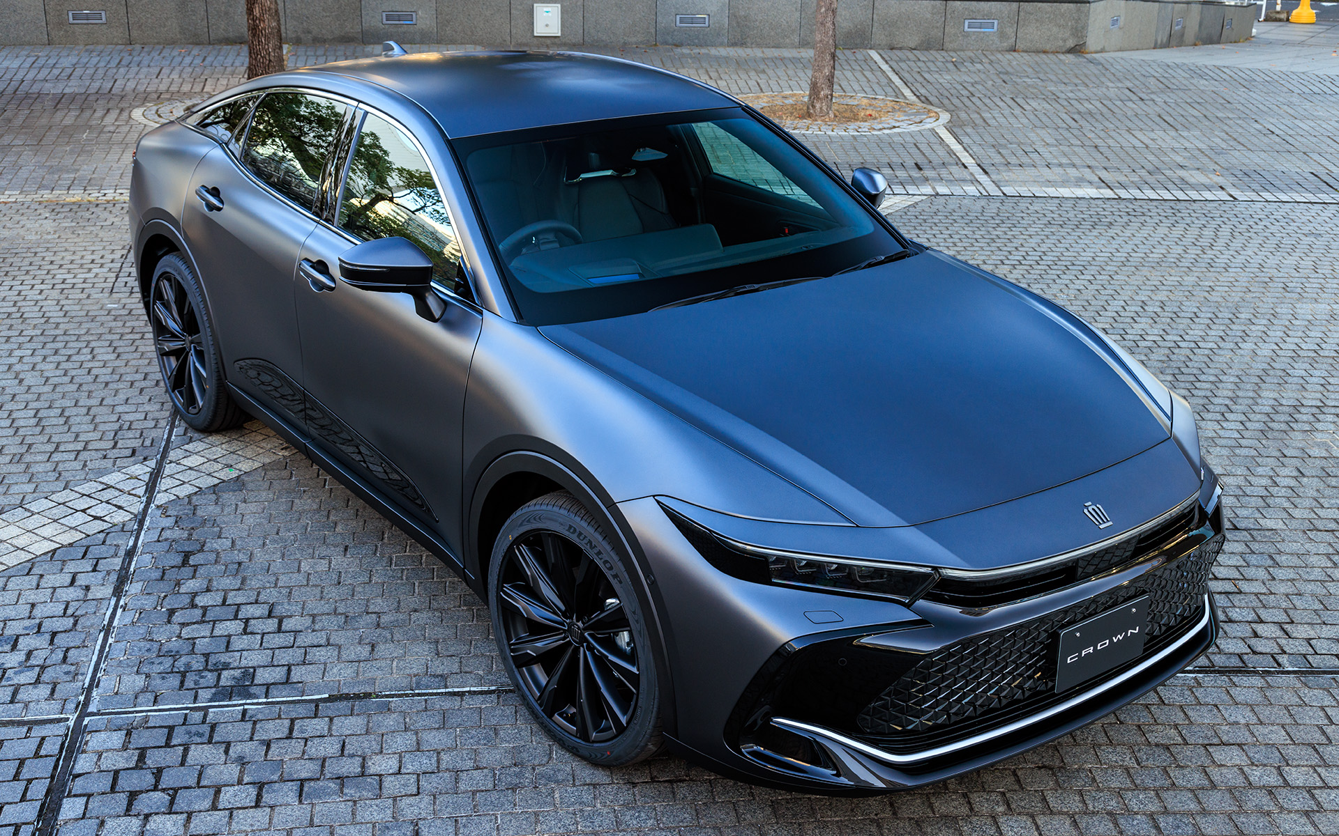 クラウン クロスオーバーRS “Advanced･THE LIMITED-MATTE METAL”