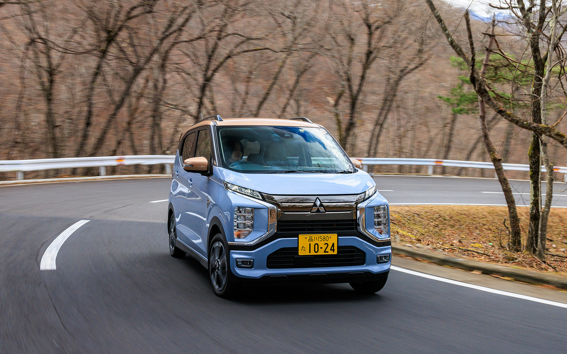 九十九折りの道もeK クロス EVならスイスイ走れる