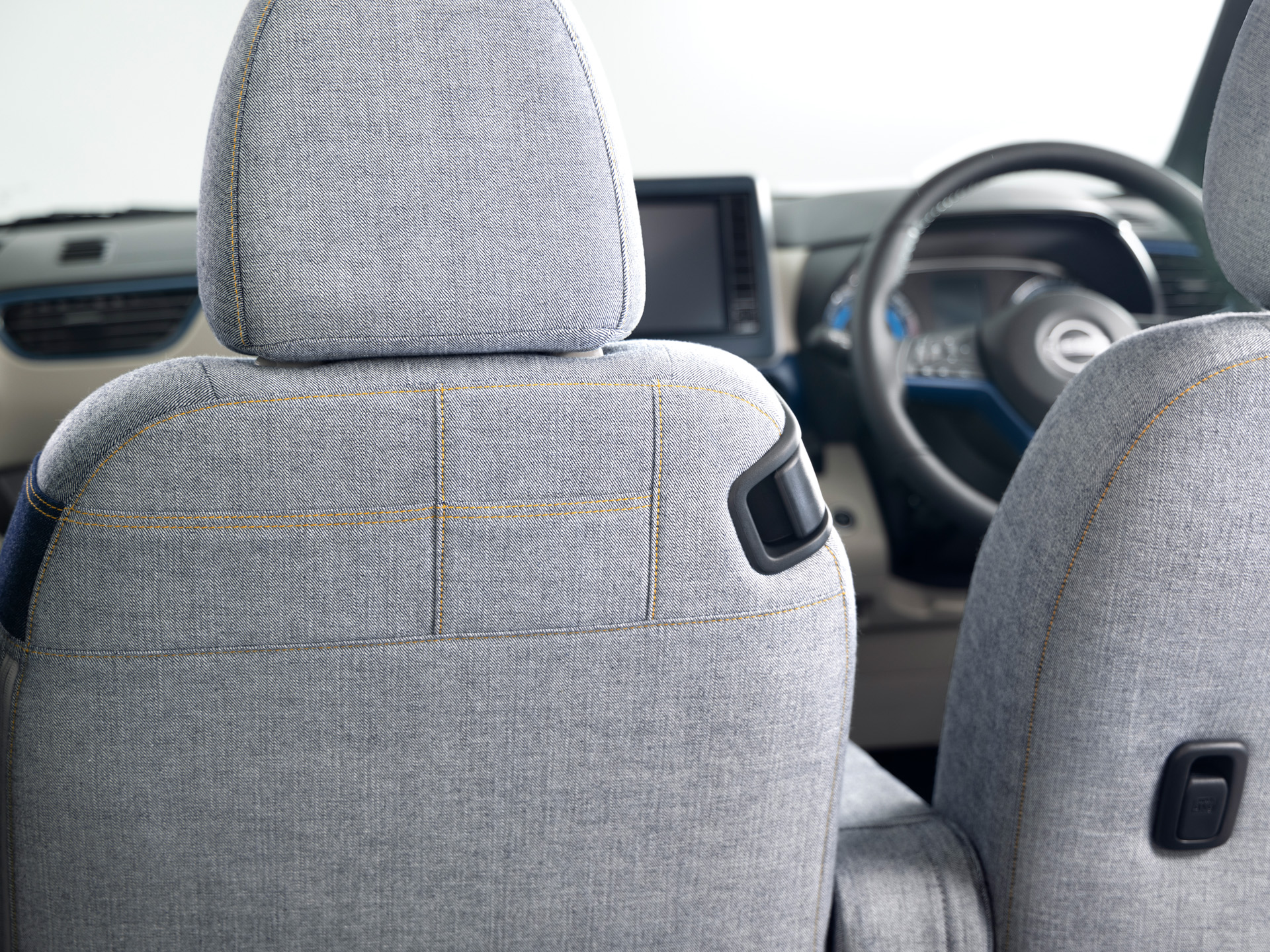 ROOX BEAMS CUSTOMIZED CONCEPT