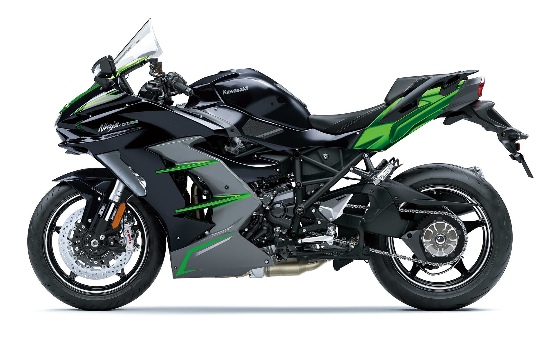 ボディカラーは、エメラルドブレイズドグリーン×メタリックディアブロブラック