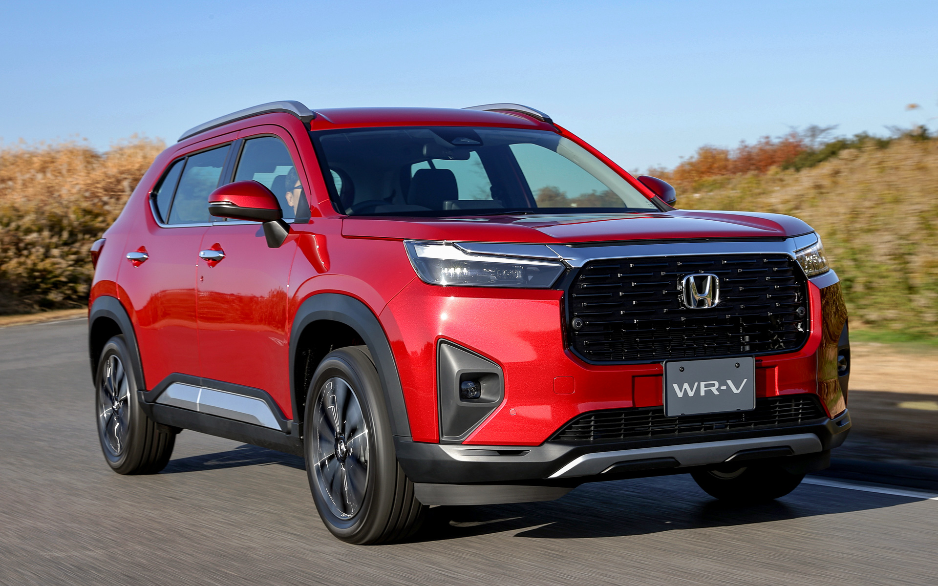 ホンダの新型コンパクトSUV「WR-V」を一般道を模したテストコースで試乗する機会を得た