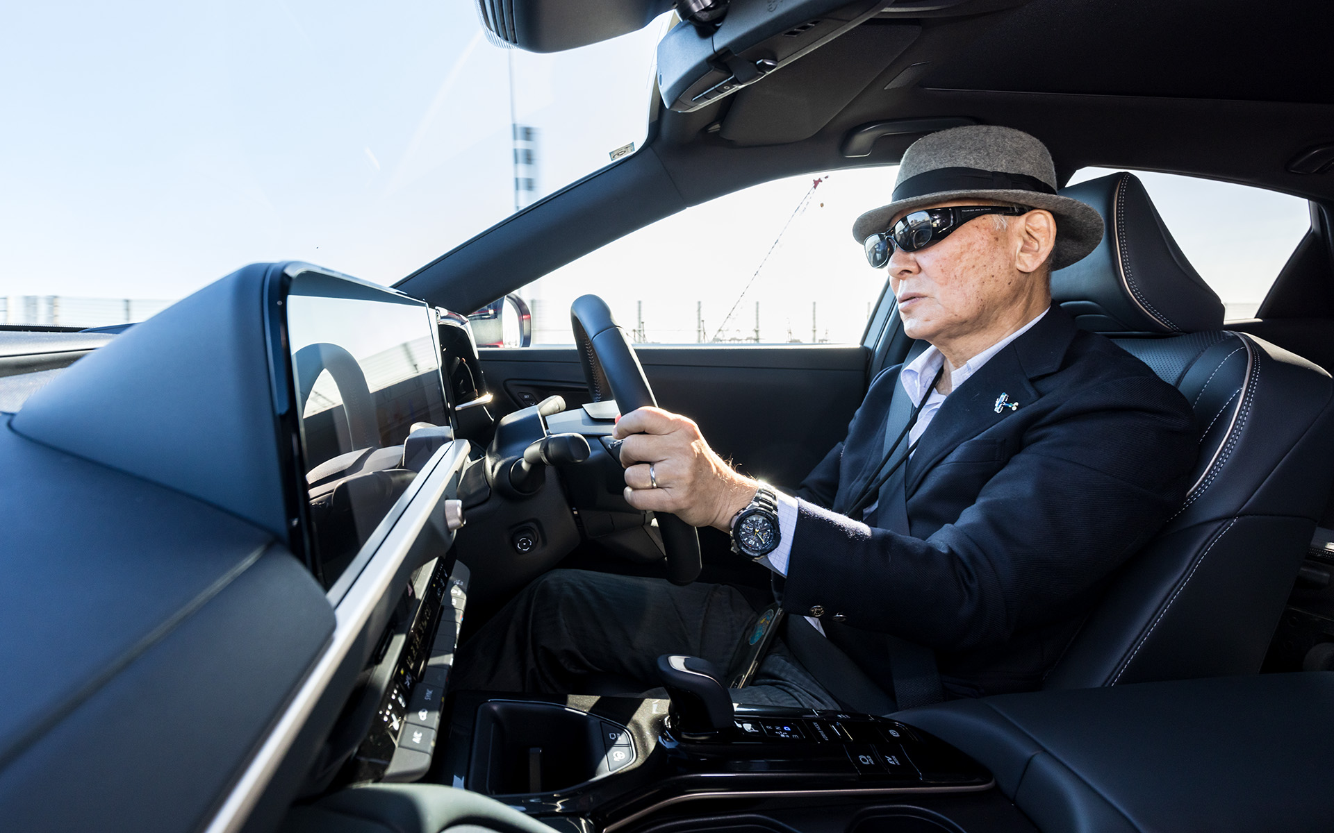 セダンを乗った後だったので、乗り心地はクラウンとしては硬めのスポーツ志向