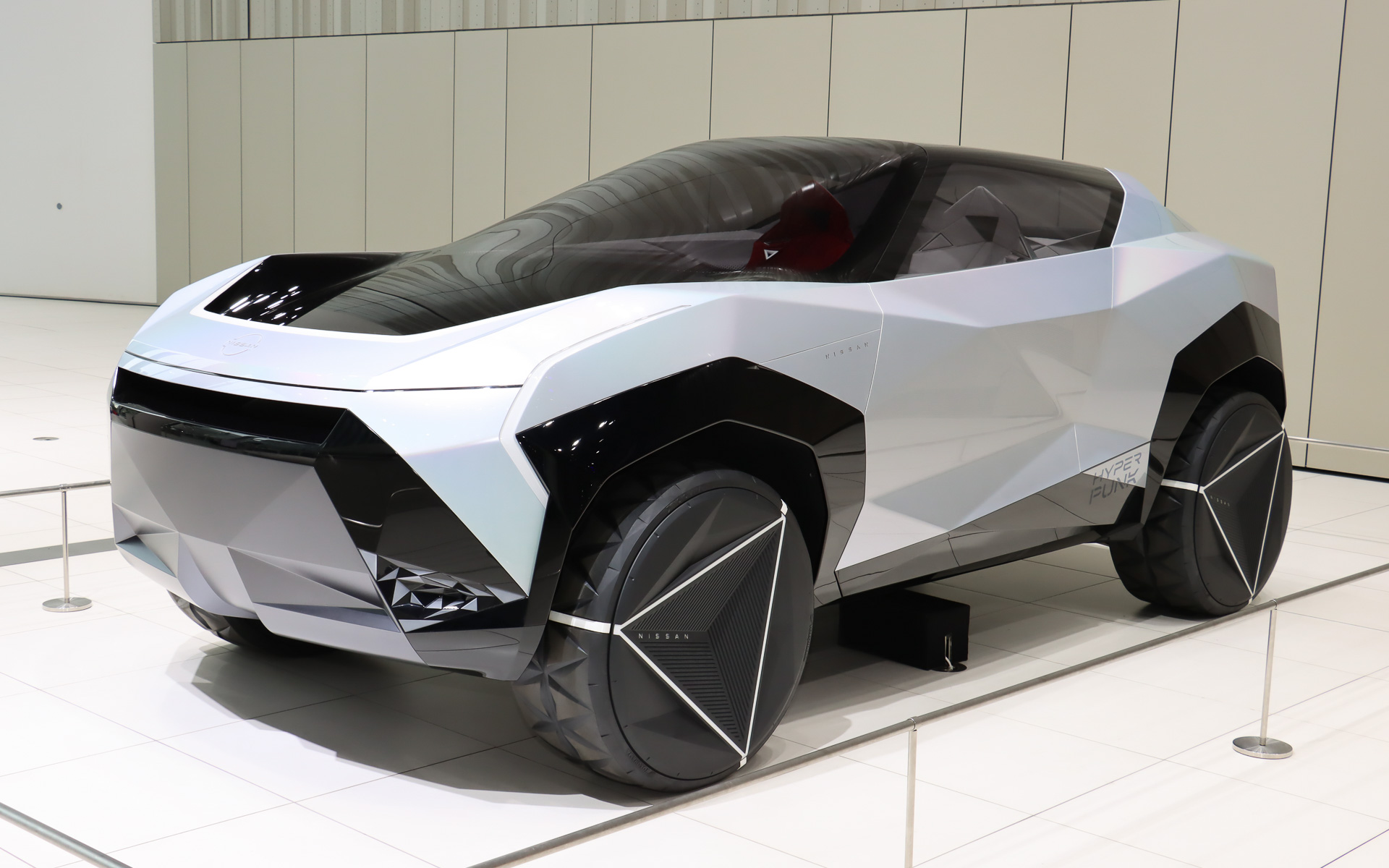 ニッサン ハイパーパンク