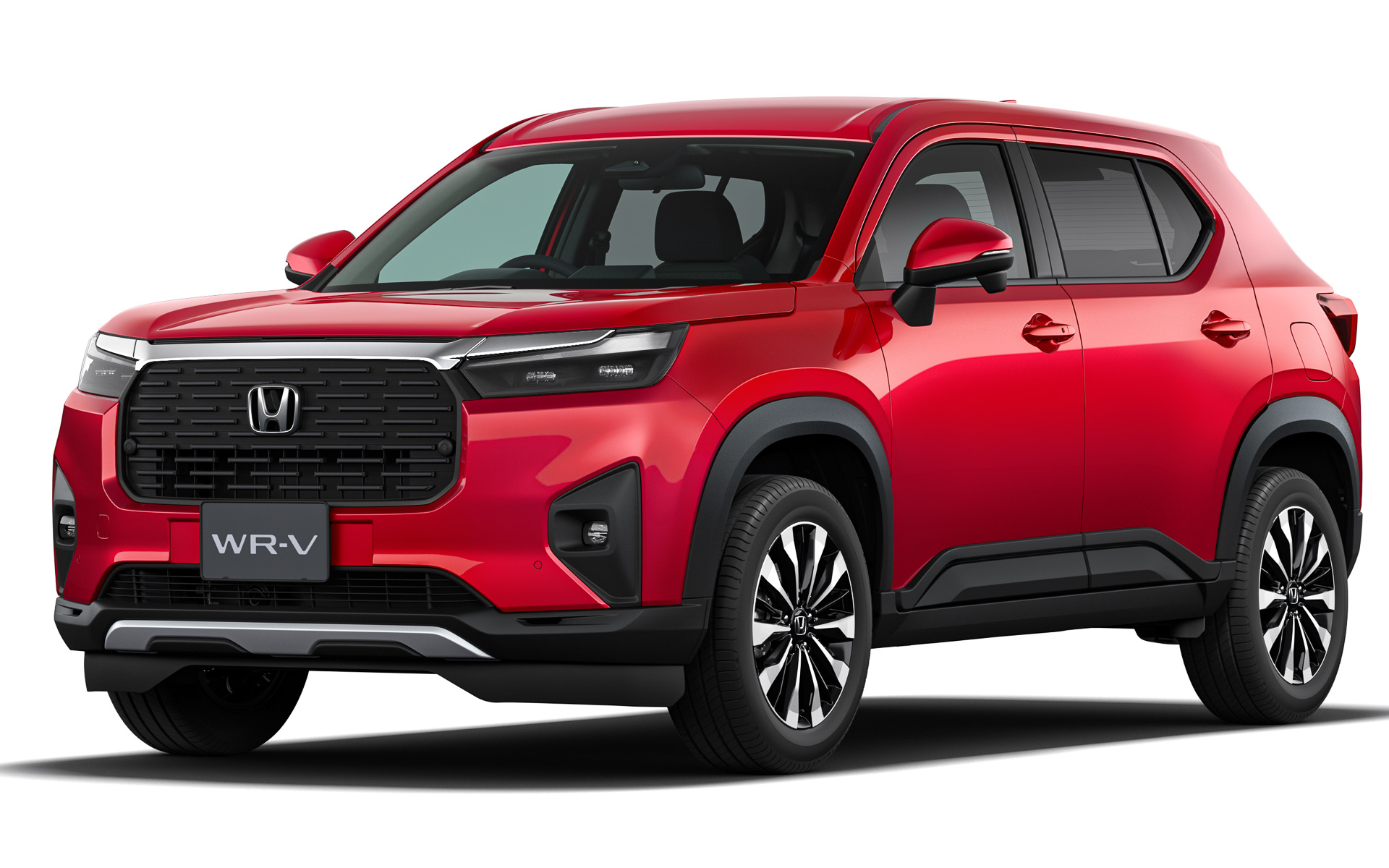 日本初採用の新色「イルミナスレッド・メタリック」