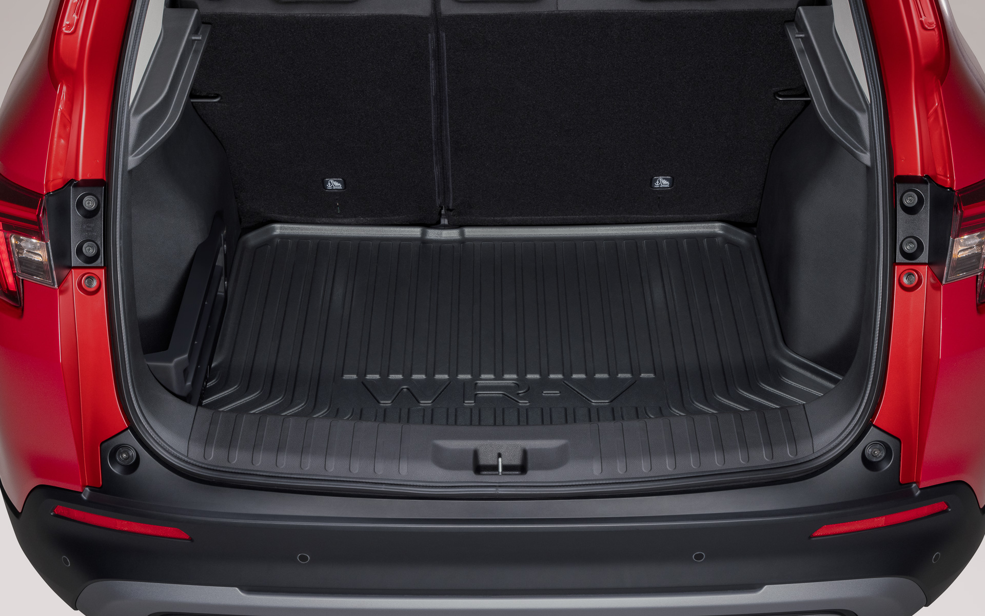 ラゲッジトレー（1万4300円）