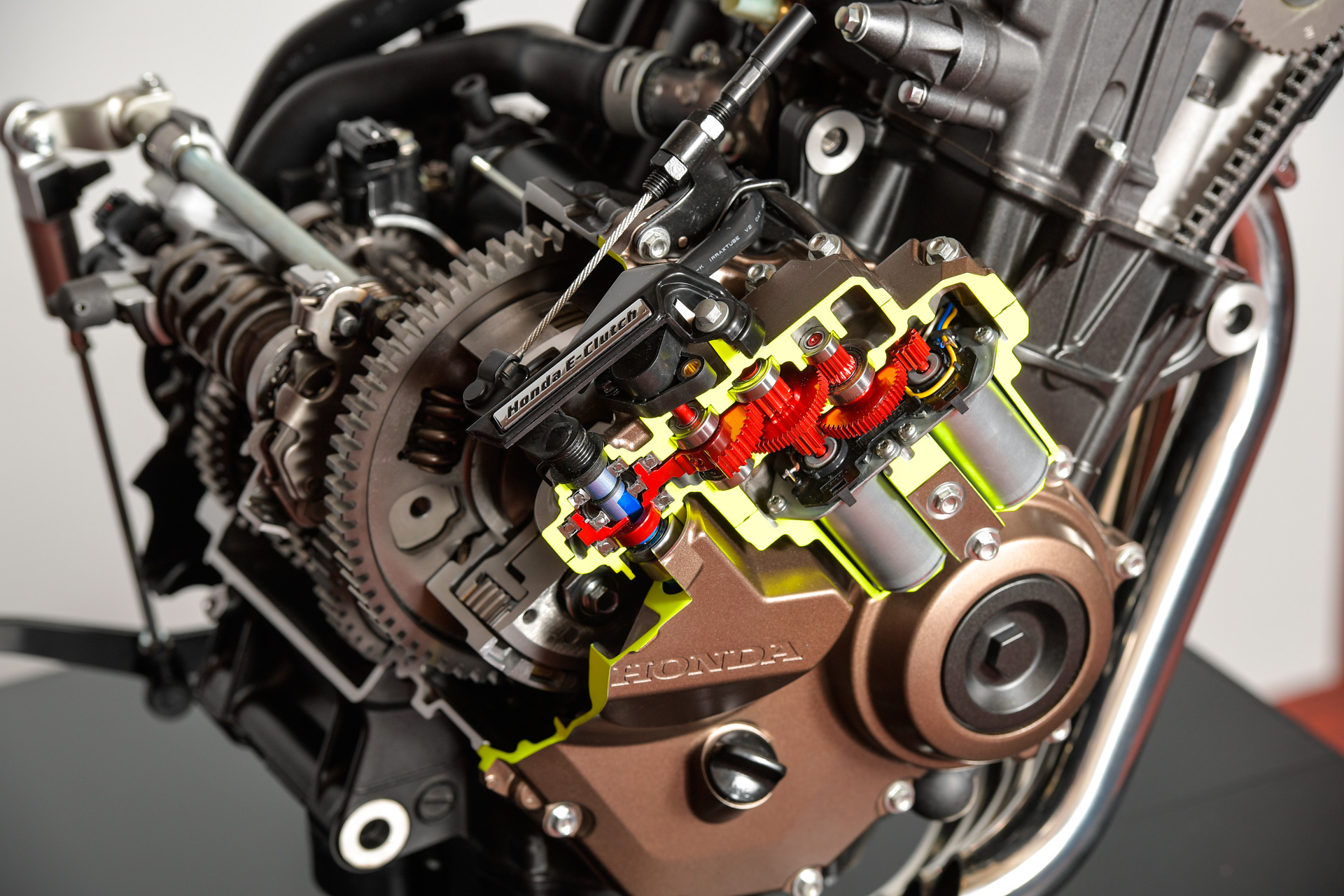 エンジンカットモデル