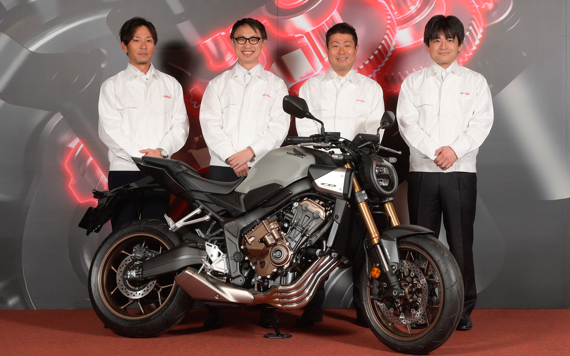 Honda E-Clutch搭載車の「CB650R」を公開