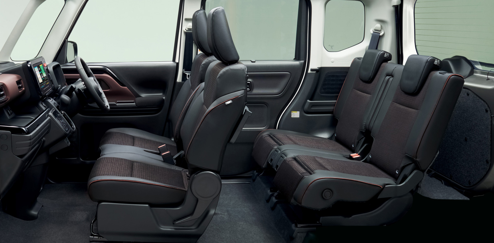 フレアワゴン「カスタムスタイルXT（2WD）」