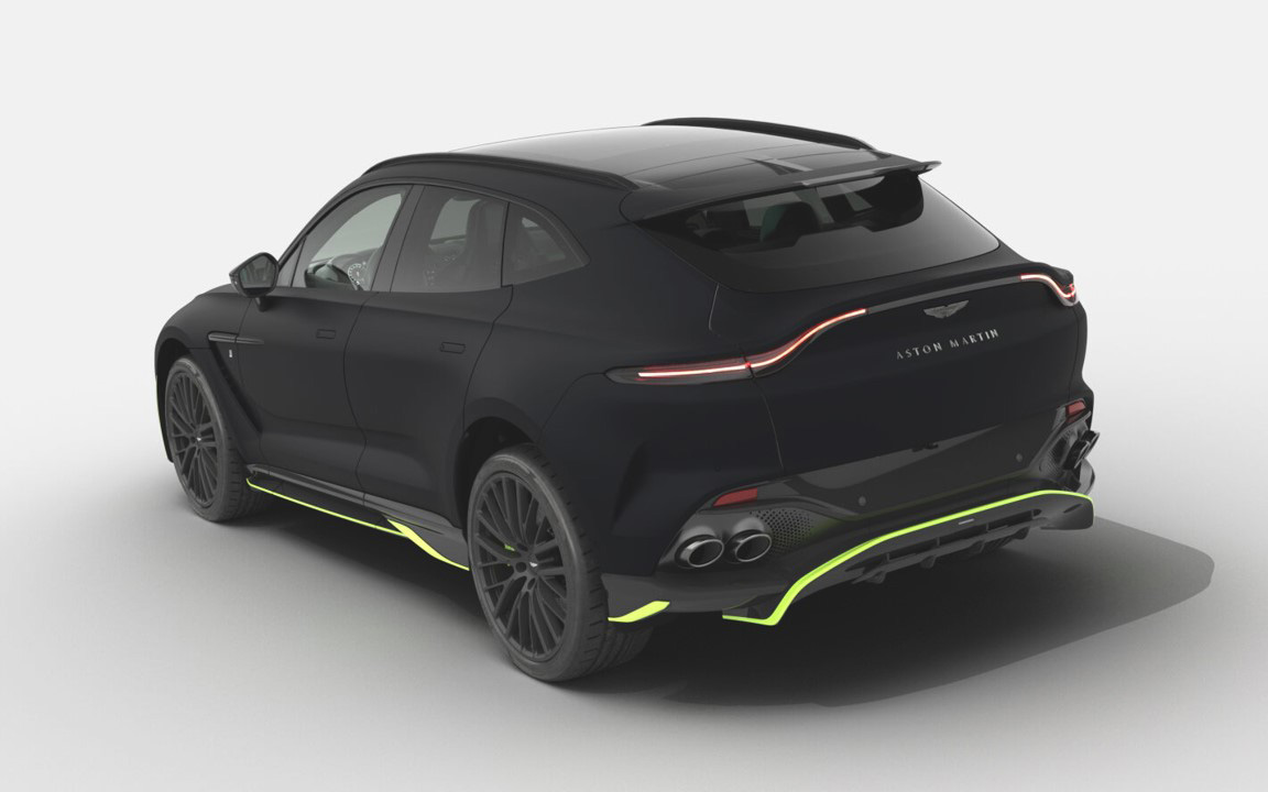 専用のサテンオベロンブラック塗装が施されるとともに、Q by Aston Martinのフェンダーバッヂ、アストンマーティン・レーシング・ライムグリーンのブレーキキャリパーなどが与えられた