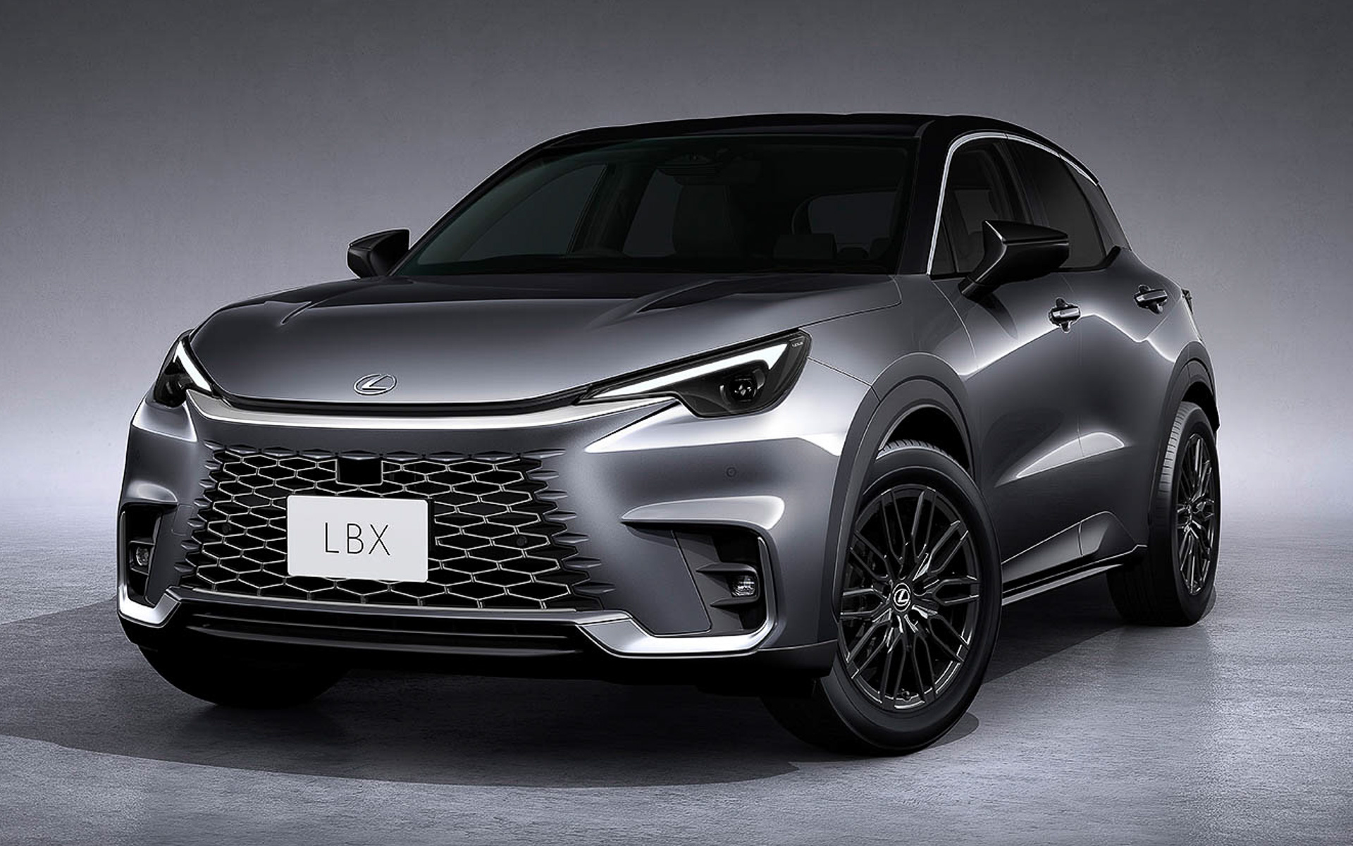 レクサスの新型コンパクトSUV「LBX」
