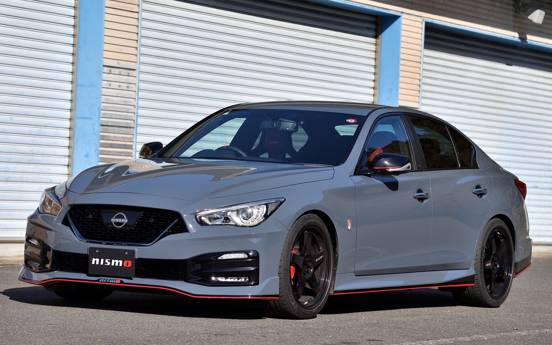 スカイライン NISMOのボディサイズは4835×1820×1440mm（全長×全幅×全高）、ホイールベースは2850mm