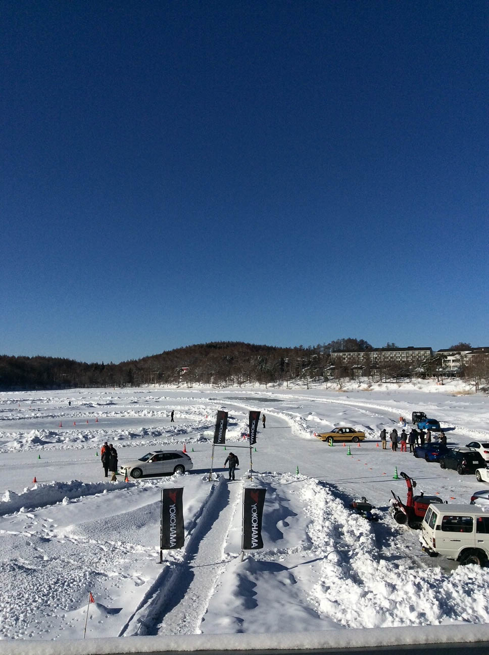 2015年のiceGuard winter Driving Park