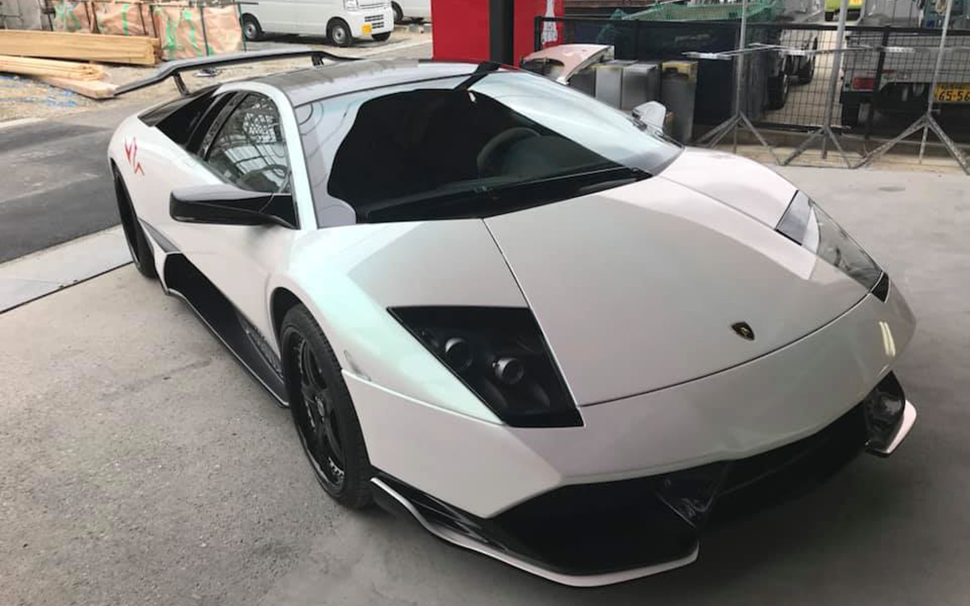 実際に施工された車両