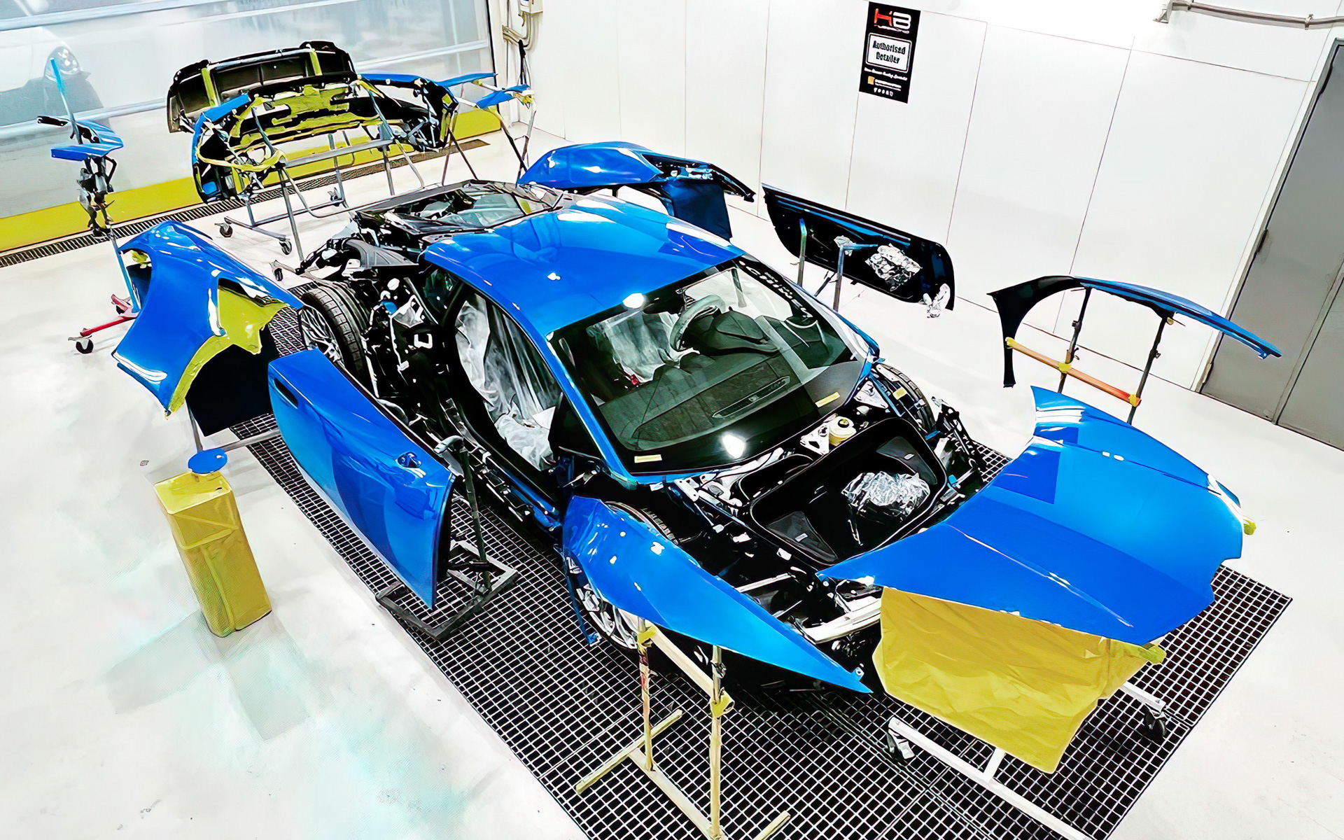 パーツを脱着して塗装