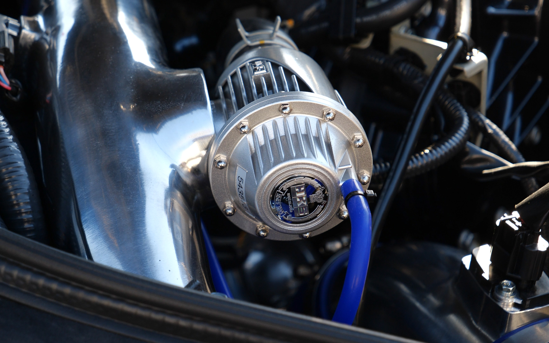 1000PS超を誇るサーキット仕様「HKS R35 GT1000＋」のストリートバージョン