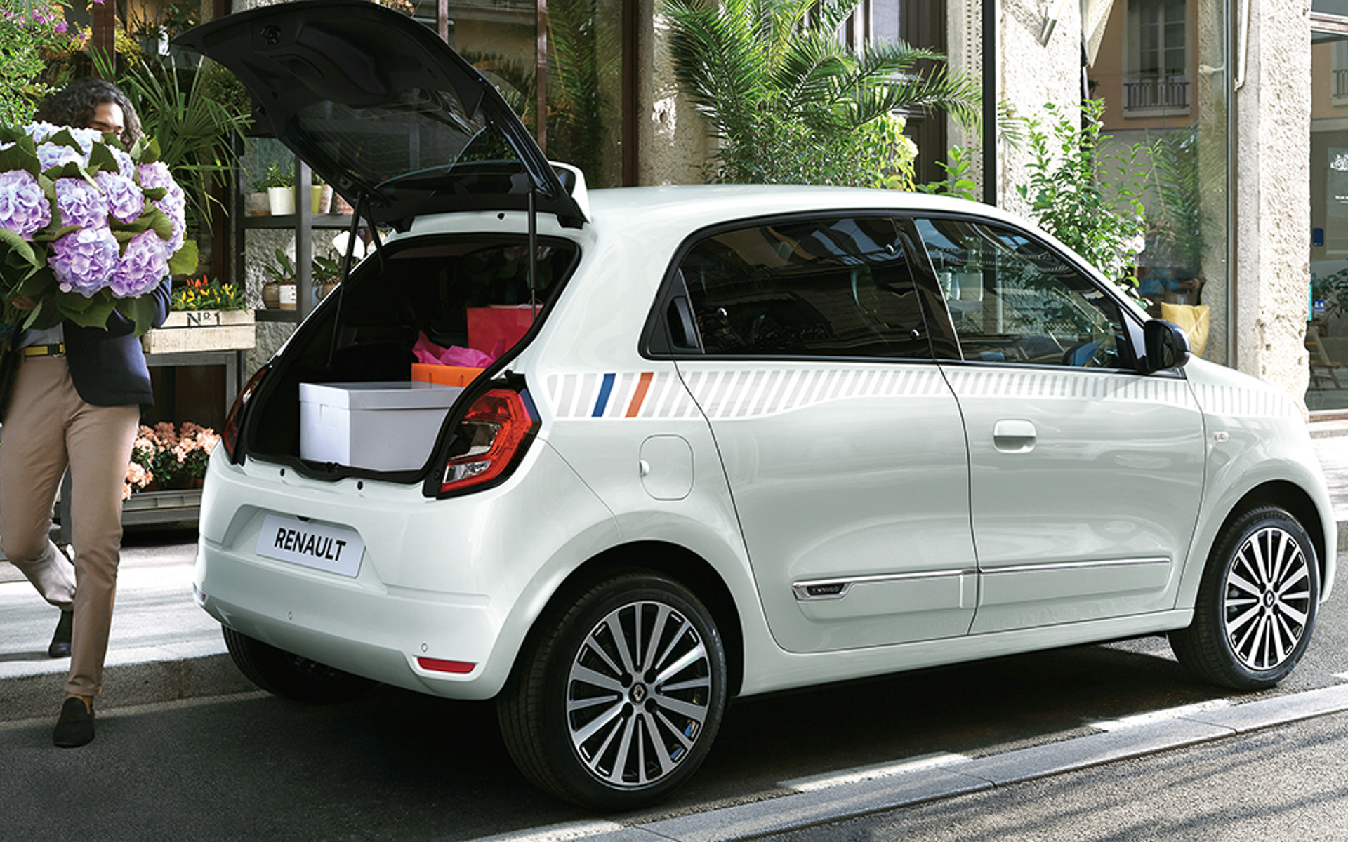 トゥインゴ インテンス EDC エディション フィナル