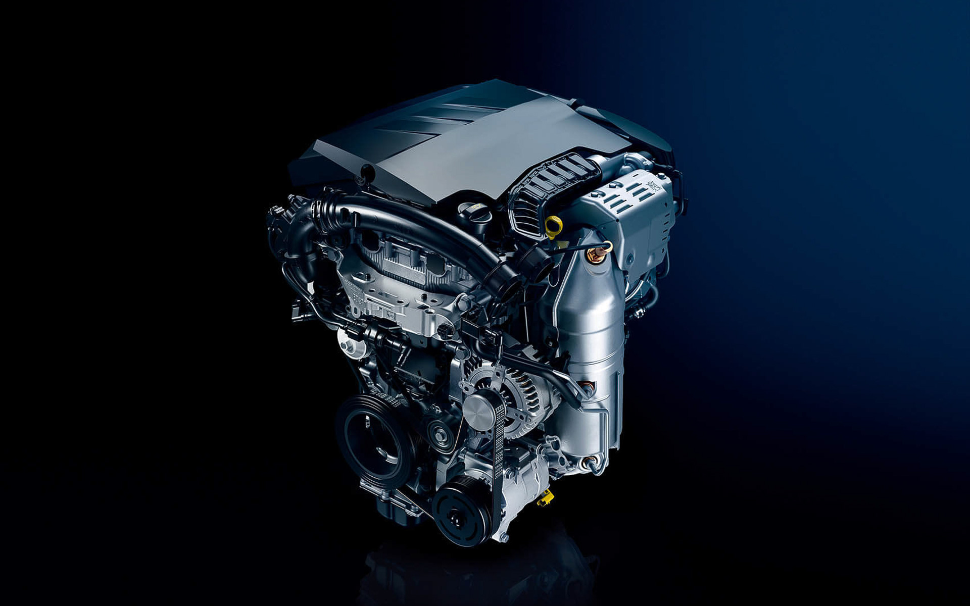 1.2リッターガソリンエンジンを採用