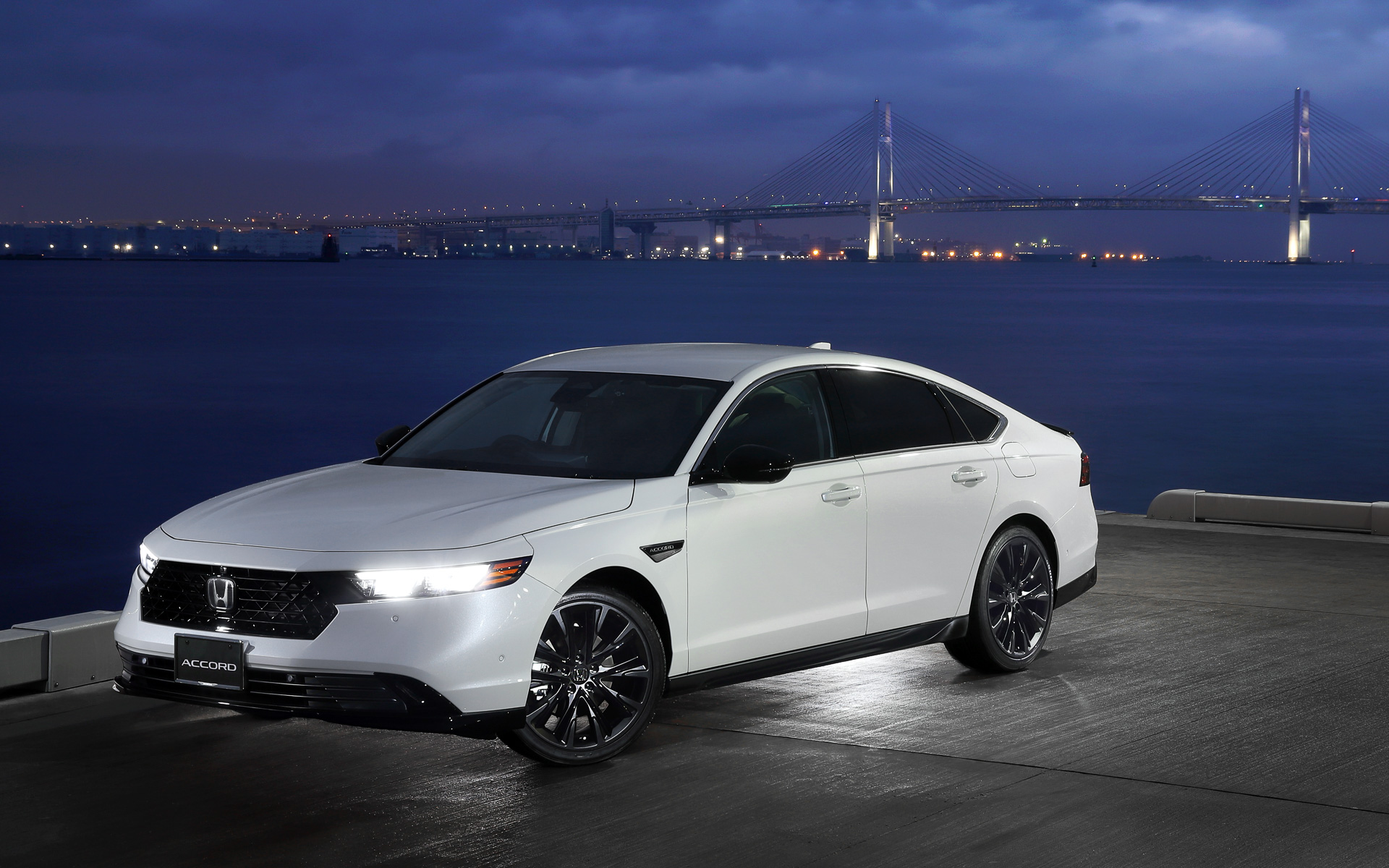 初公開となるアコード e：HEV SPORTS LINE