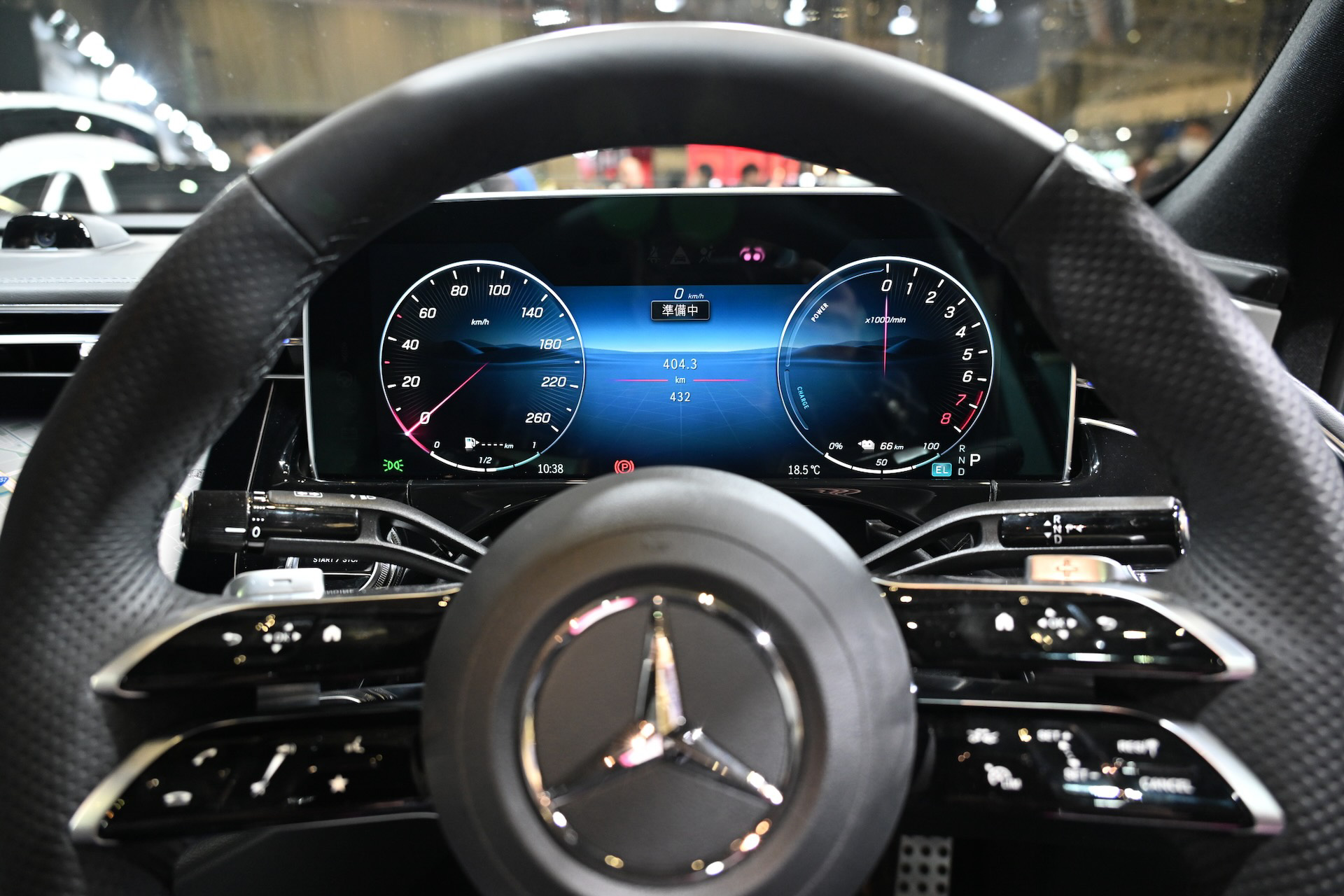 セダン（E350e）