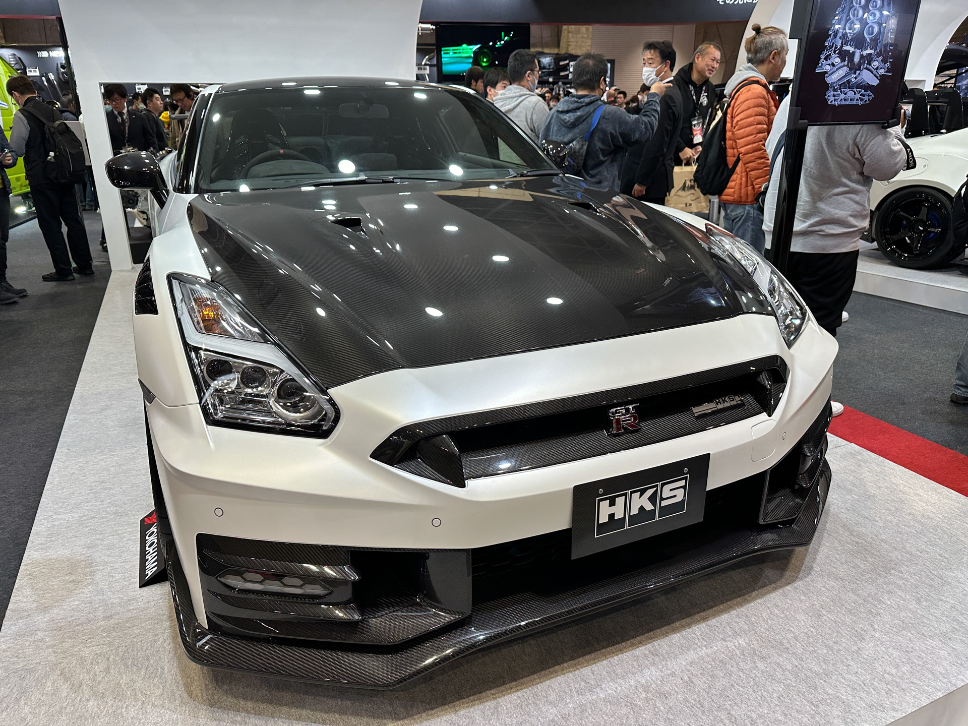 1000PS超を誇るサーキット仕様「HKS R35 GT1000＋」のストリートバージョン