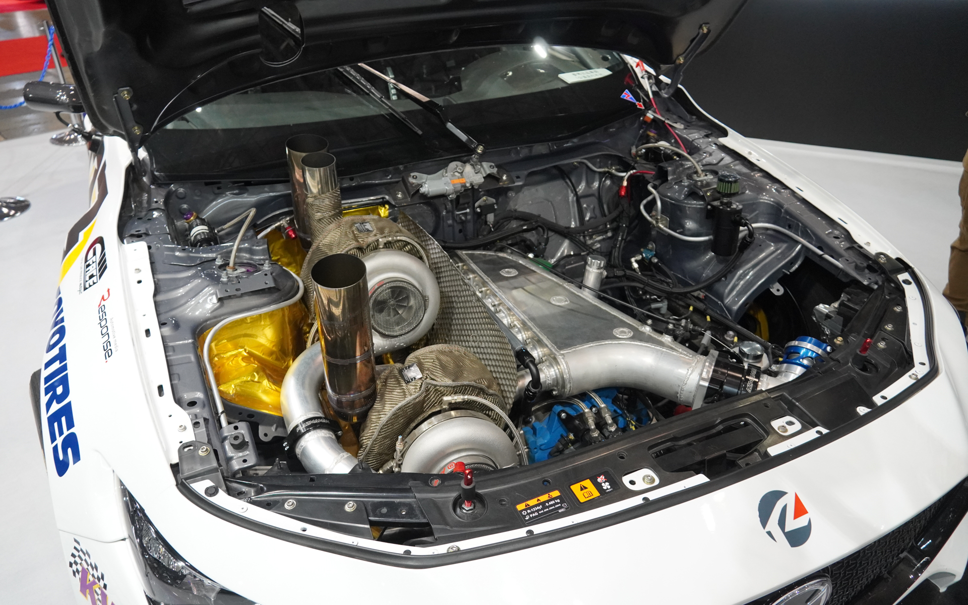 エンジンルームも公開