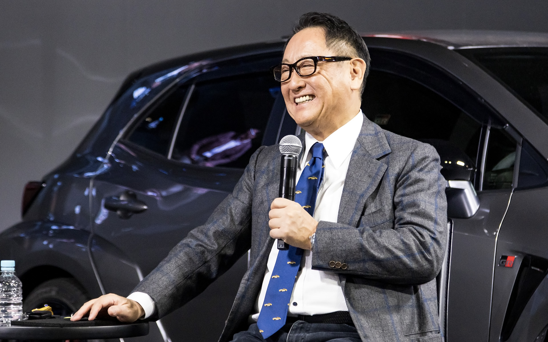 納車時の顛末を笑顔で語るモリゾウ氏